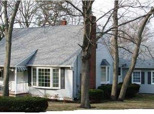 1 May Pl, Neptune, NJ 07753