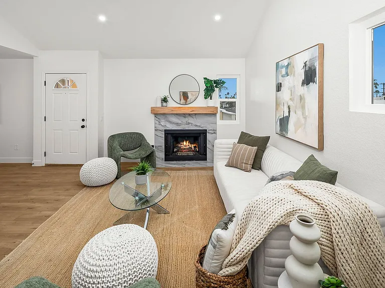 152 Evergreen Ave #4 — Photo 3