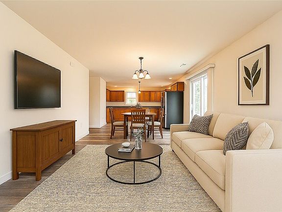 4th image of 515 Sunview Cir