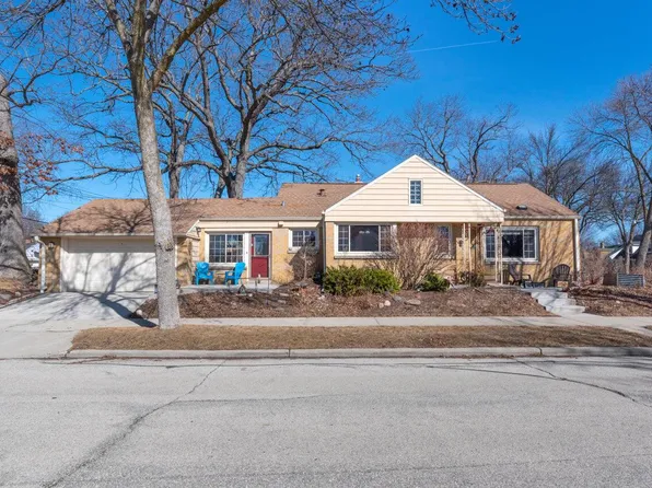 2803 North 83rd STREET, Milwaukee, WI 53222