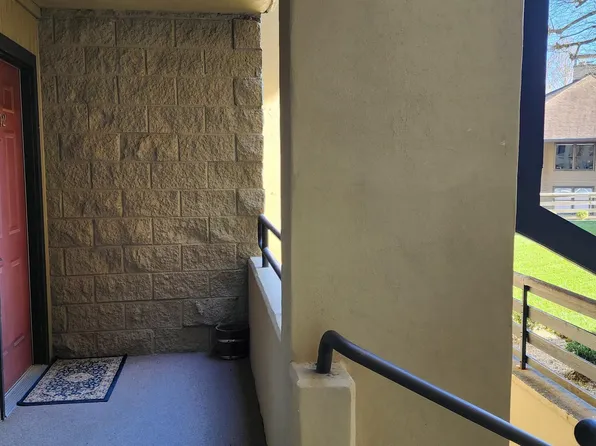 1704 Hidden Hills Rd APT 112, Gatlinburg, TN 37738