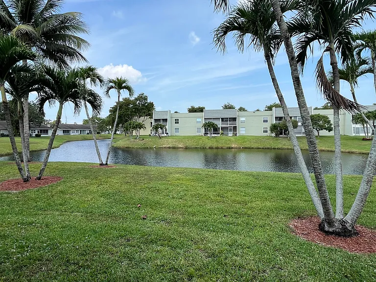 2500 Fiore Way #1110 — Photo 9