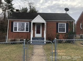2504 Lakeview Dr NW, Roanoke, VA 24017