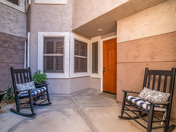2nd image of 15221 N Clubgate Dr Unit 1103