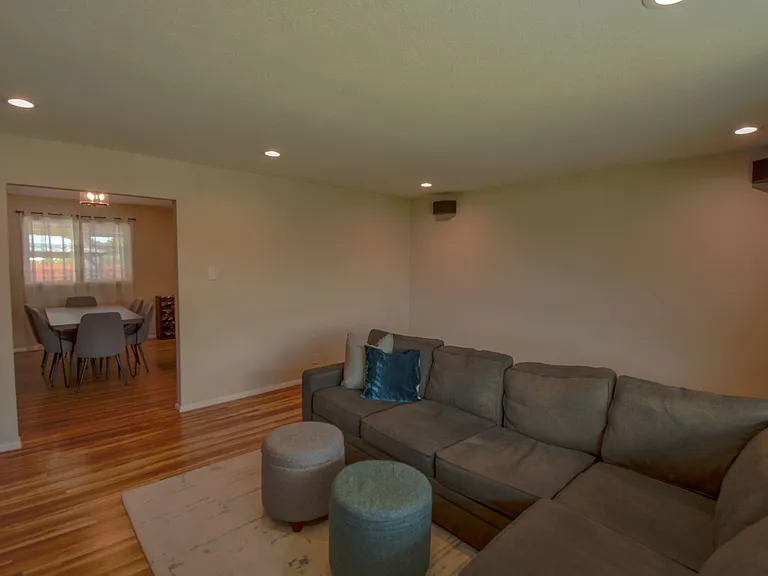 9501 Arvilla Ave NE — Photo 7