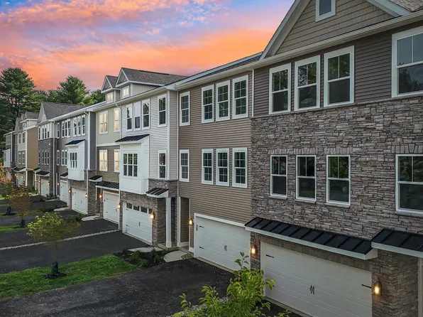 4793 Hogan Dr, Wilmington, DE 19808