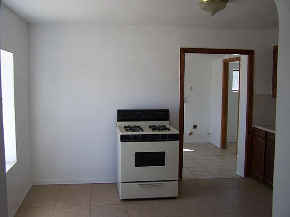 Large Kitchen 
