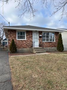 32 Joanne Court, Albany, NY, 12209