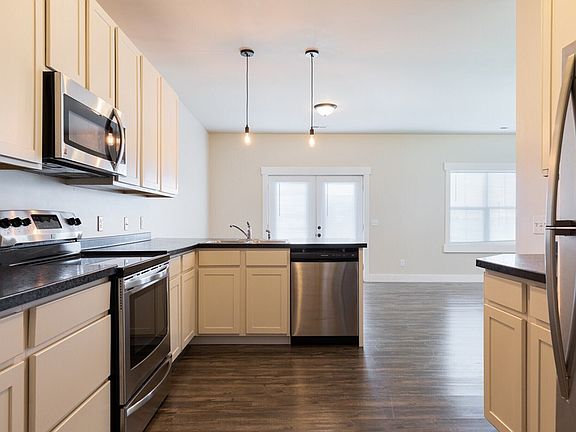 2nd image of 227 Adeline Dr #237