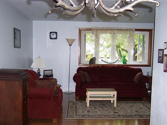 5th image of 4613 Belcourt Dr