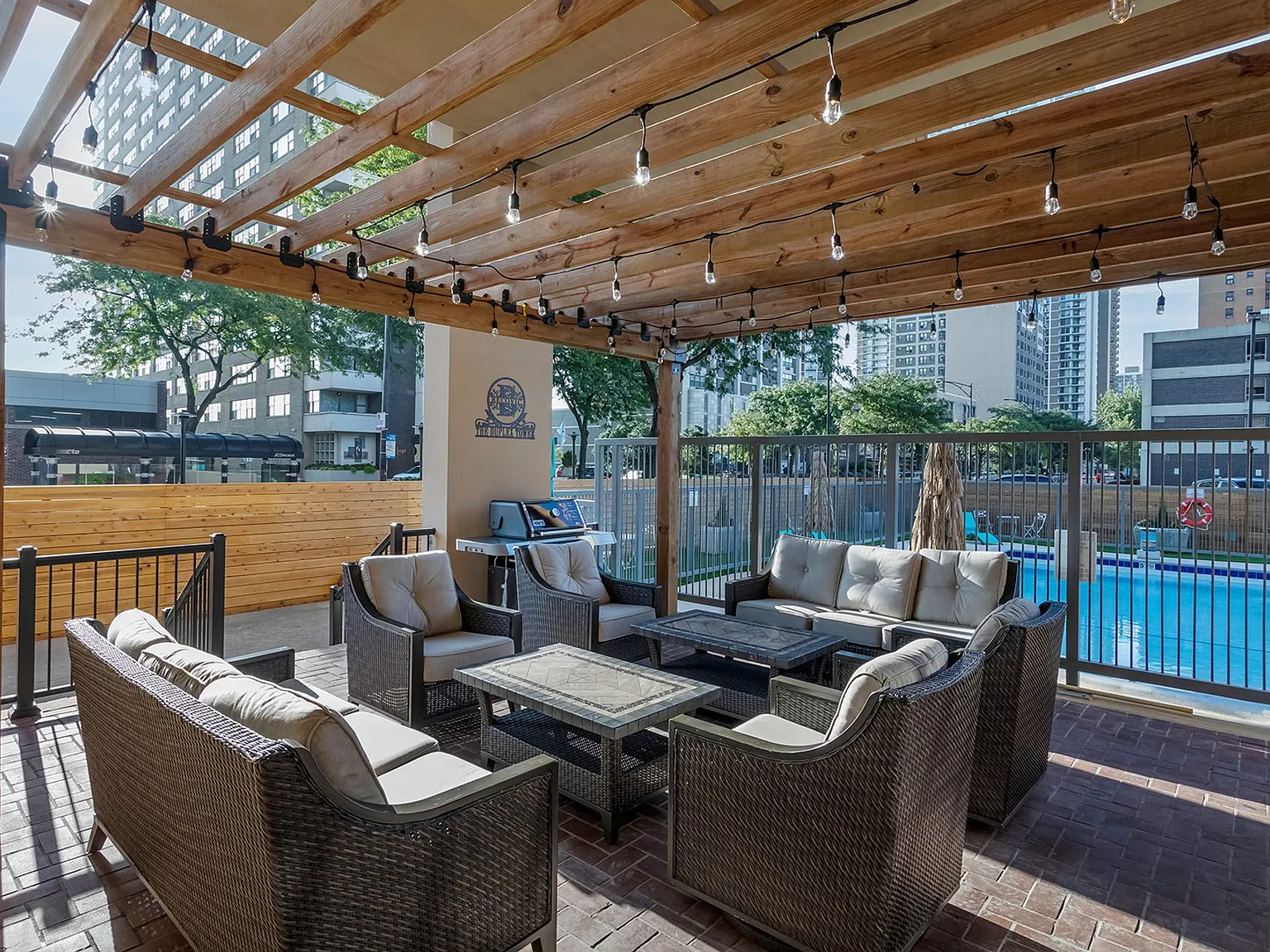 The Duplex Tower — Photo 3
