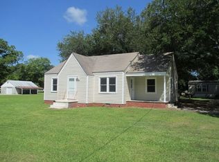 418 Church Rd, New Bern, NC 28560