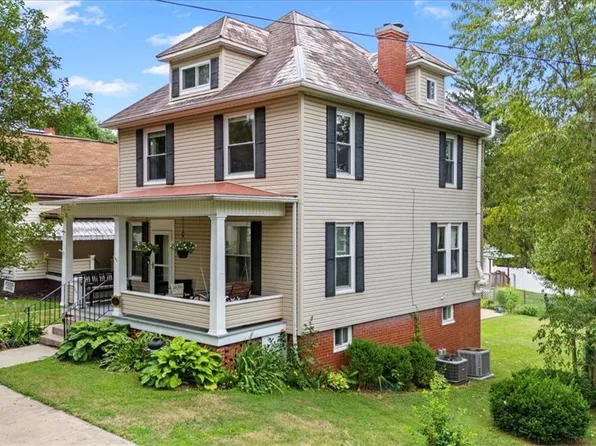 704 Warren St, Marietta, OH 45750