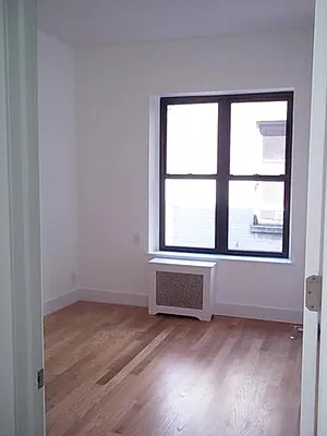 Rented by Buchbinder & Warren | media 25