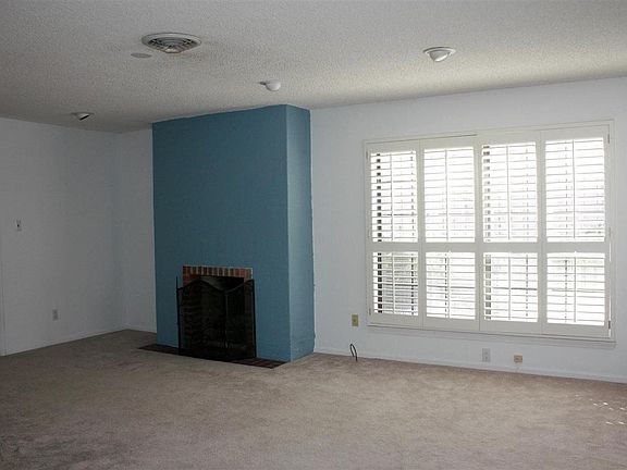 2nd image of 317 Sherrill Ln Unit 11
