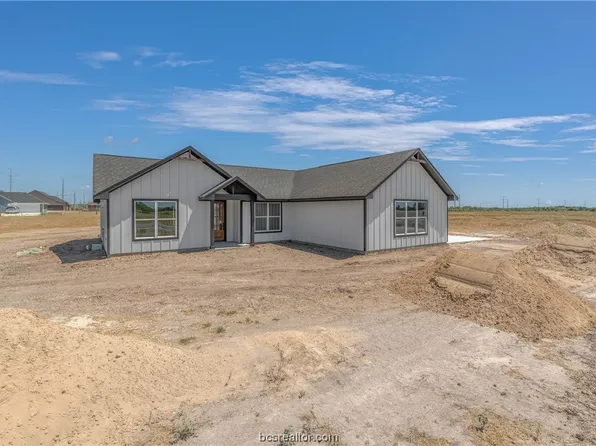 16682 Kelton Ln, Iola, TX 77861