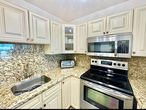 2nd image of 900 Atlantic Shores Blvd APT 126