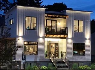 15 Ballston Ave APT 3, Saratoga Springs, NY 12866