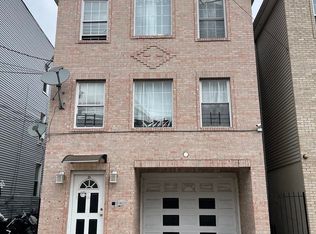 88 Armstrong Ave FLOOR 2, Jersey City, NJ 07305