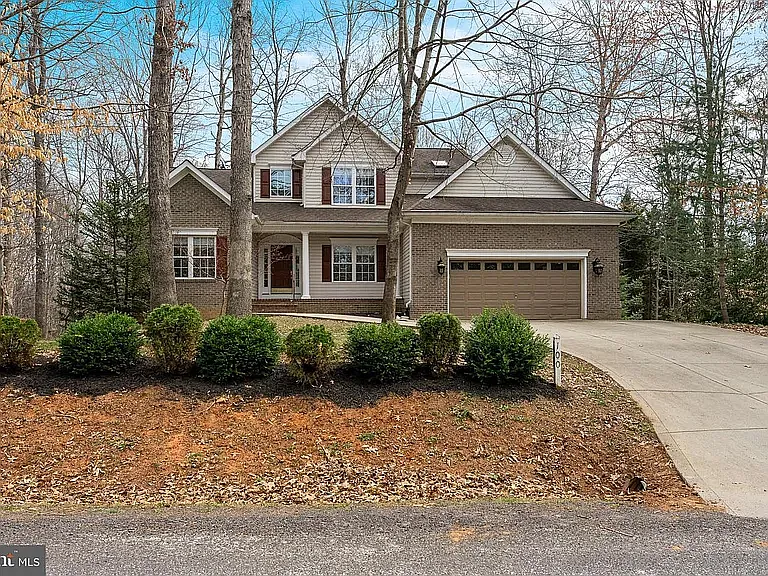 Crystal Ct — Photo 24