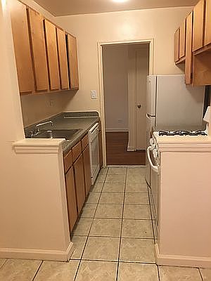 5th image of 141-10 82nd Dr #31