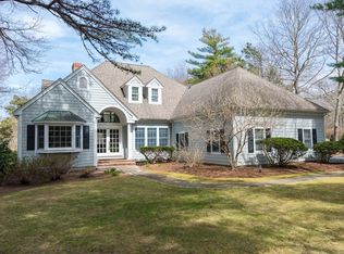 1 Ivy Ln, Sandwich, MA 02563