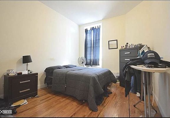 2nd image of 581 Vanderbilt Ave APT 3F