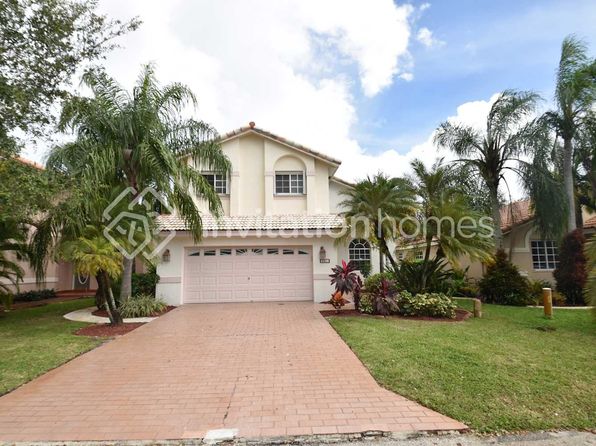 621 SW 176th Ave