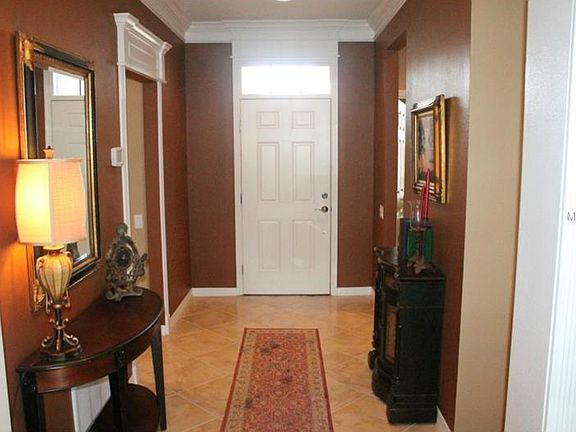 3rd image of 533 Vista Sol Dr