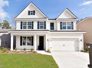 3764 Oyster Bluff Dr, Ladys Island, SC 29907