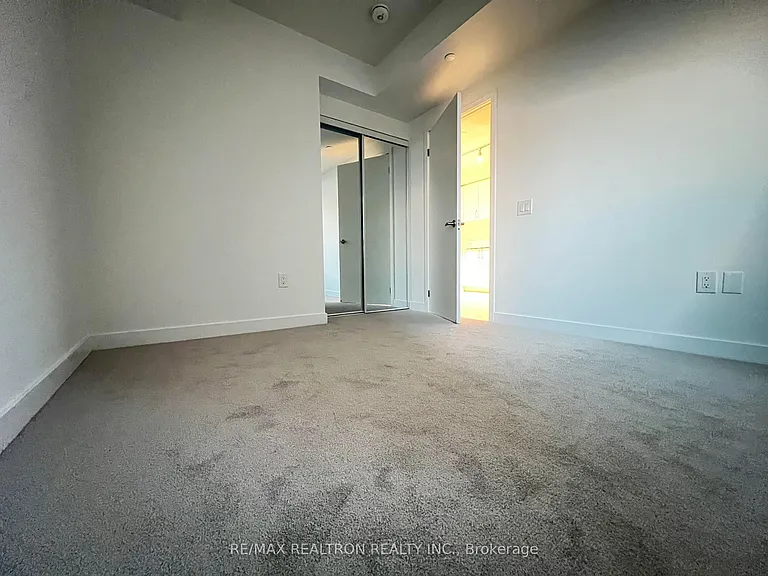 4010 Eglinton Ave W #1012 — Photo 16