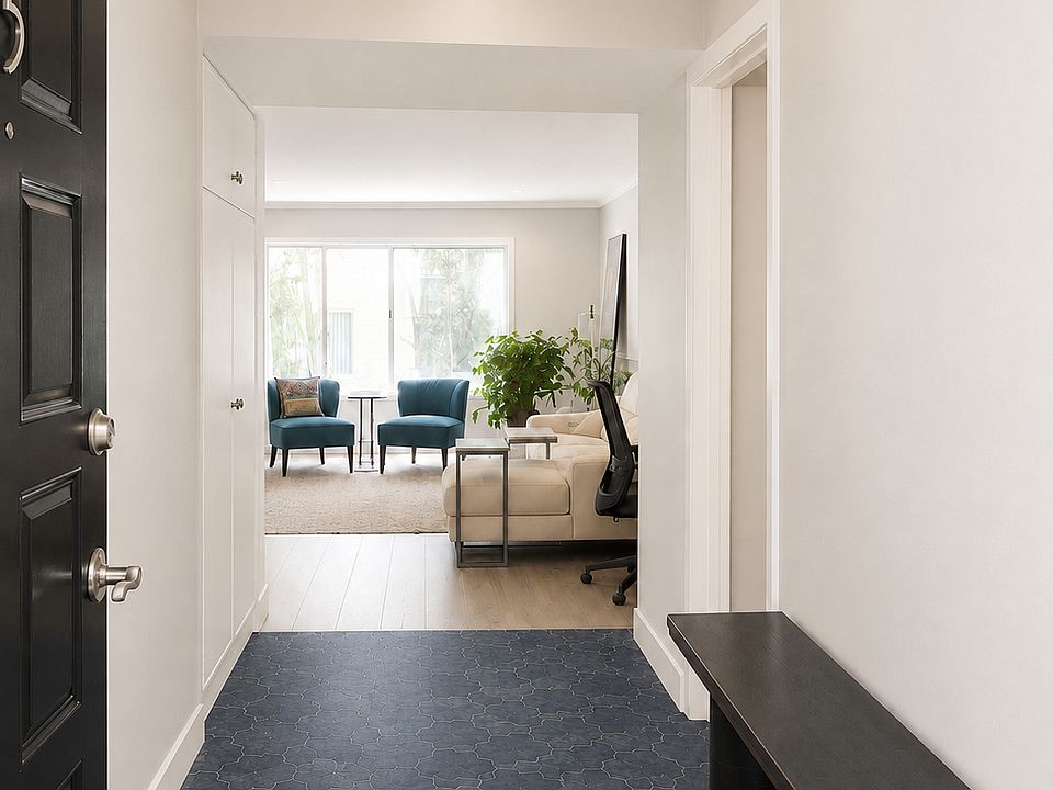 Entrance hallway with gorgeous artistic blue tiles