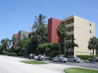 2400 NE 10th St APT 401, Pompano Beach, FL 33062