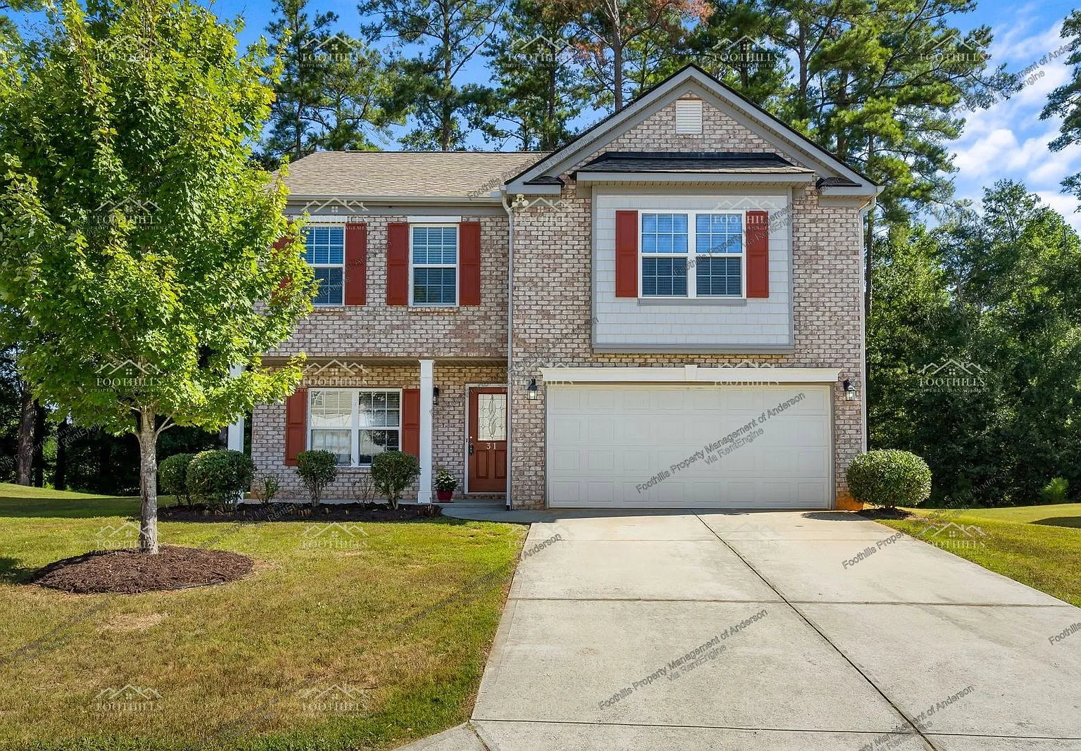 3 bed, 2.5 bath, 2200 sqft, $1,950 — Photo 1