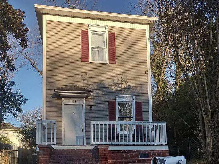 1113 Olympia Ave #A & B — Photo 16