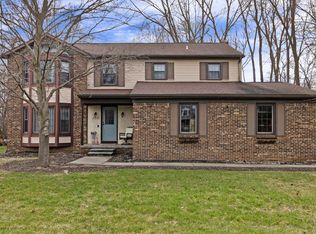 2635 Pady Ln, Brighton, MI