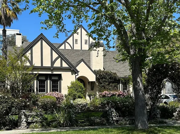 6239 Del Valle Dr, Los Angeles, CA 90048