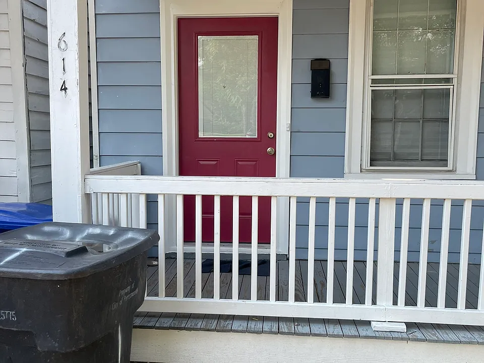 614 North St #A