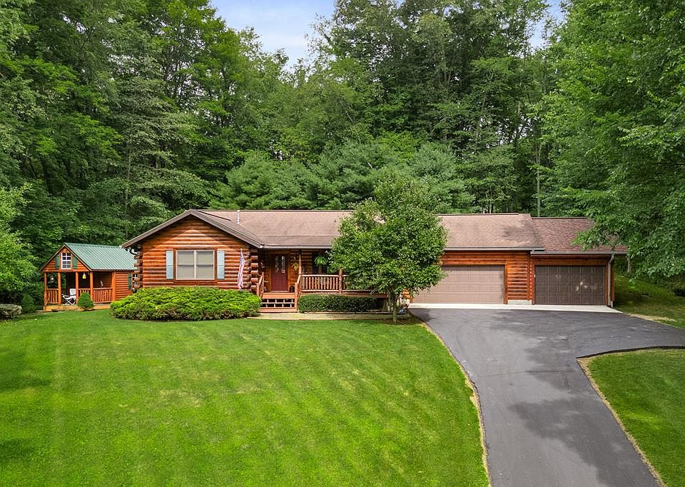 1st image of 3211 Apple Valley Dr
