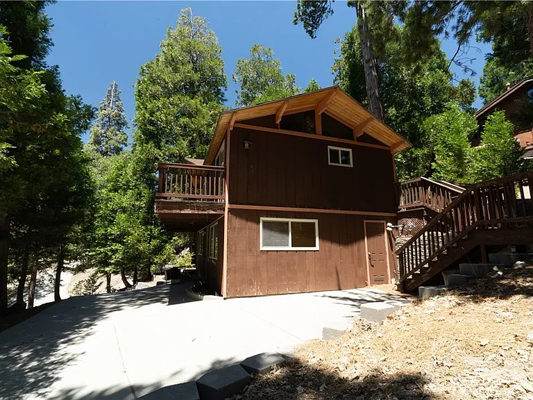 392 Pioneer Rd — Photo 41