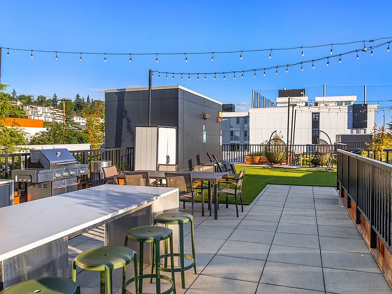 Contour Apartments — Photo 15