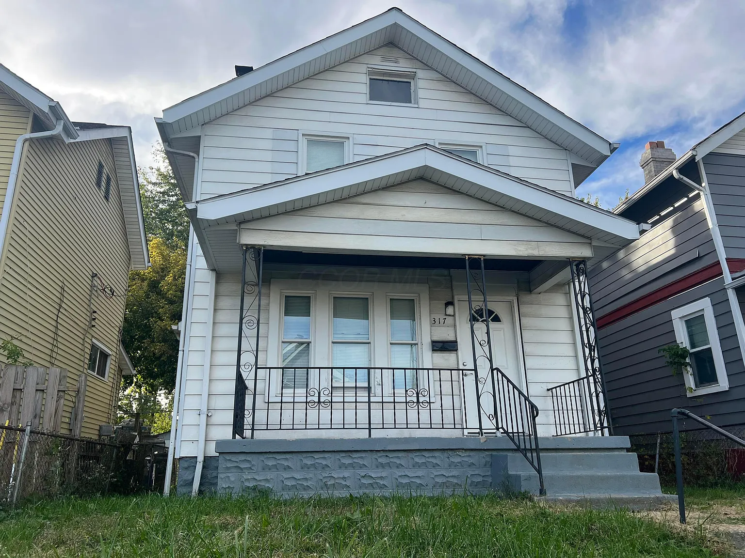 317 S Warren Ave photo 1