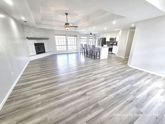 2nd image of 4722 W La Vida Ave