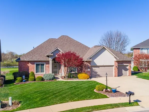 4103 W Stonewater Dr, Peoria, IL 61615