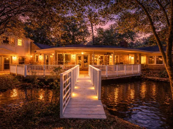 701 Biloxi Ct, Conroe, TX 77302