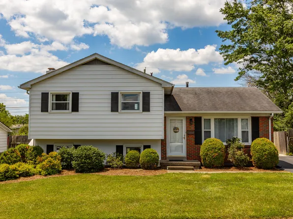 1712 Biloxi Ct, Lexington, KY 40505