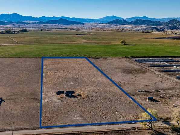 1204 Hightower Rd, Wheatland, WY 82201