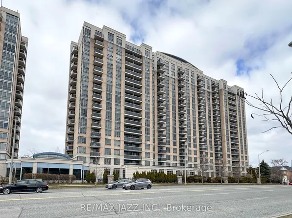 8 Mondeo Dr #208, Toronto, ON M1P 5C7