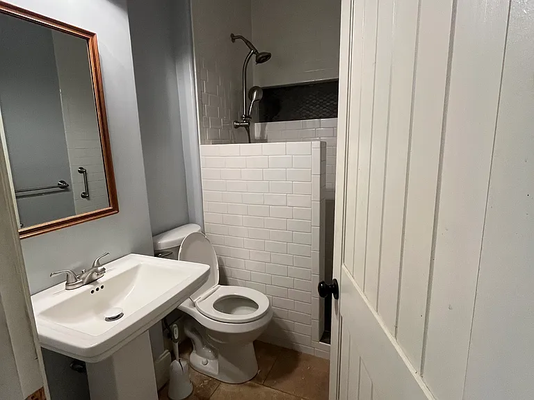 1st Floor Bathroom