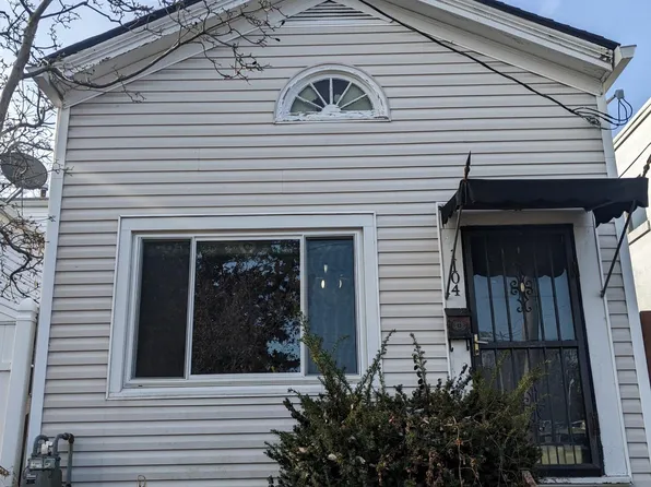 1104 Schiller Ave, Louisville, KY 40204